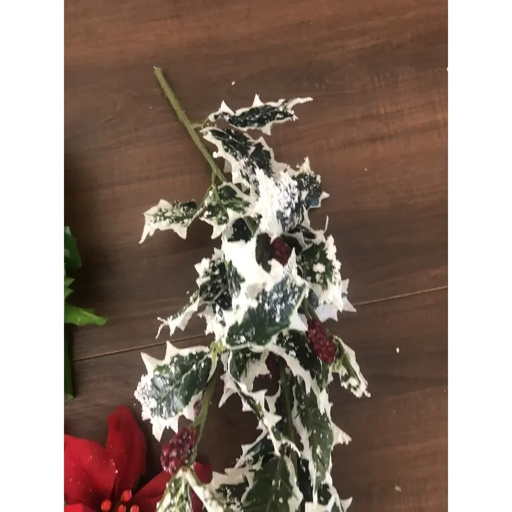 Vtg Christmas Floral Poinsettia Leaves Berries Crafts Bits And Pieces